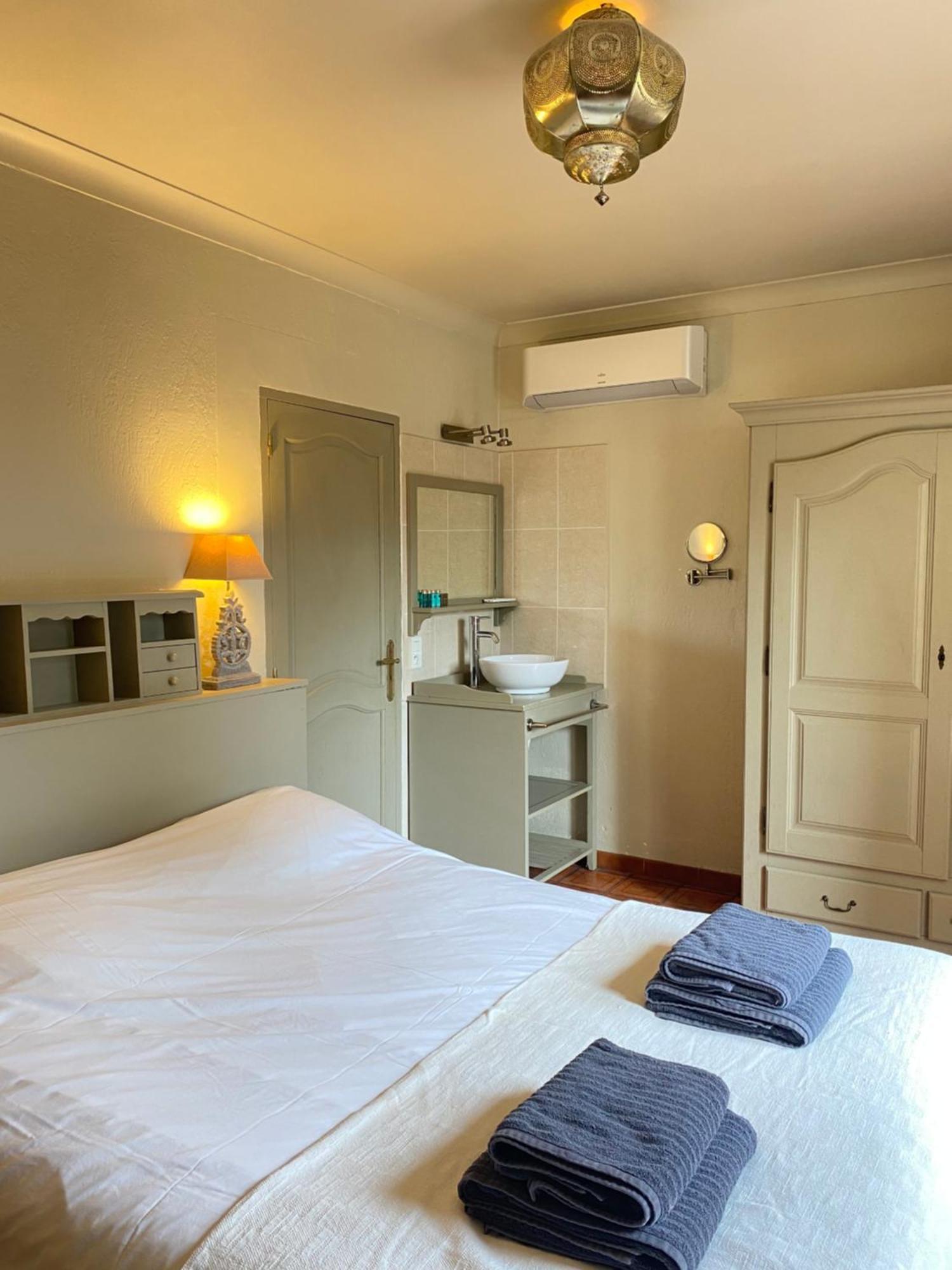 Villa Liberty Entraigues-sur-la-Sorgue Esterno foto