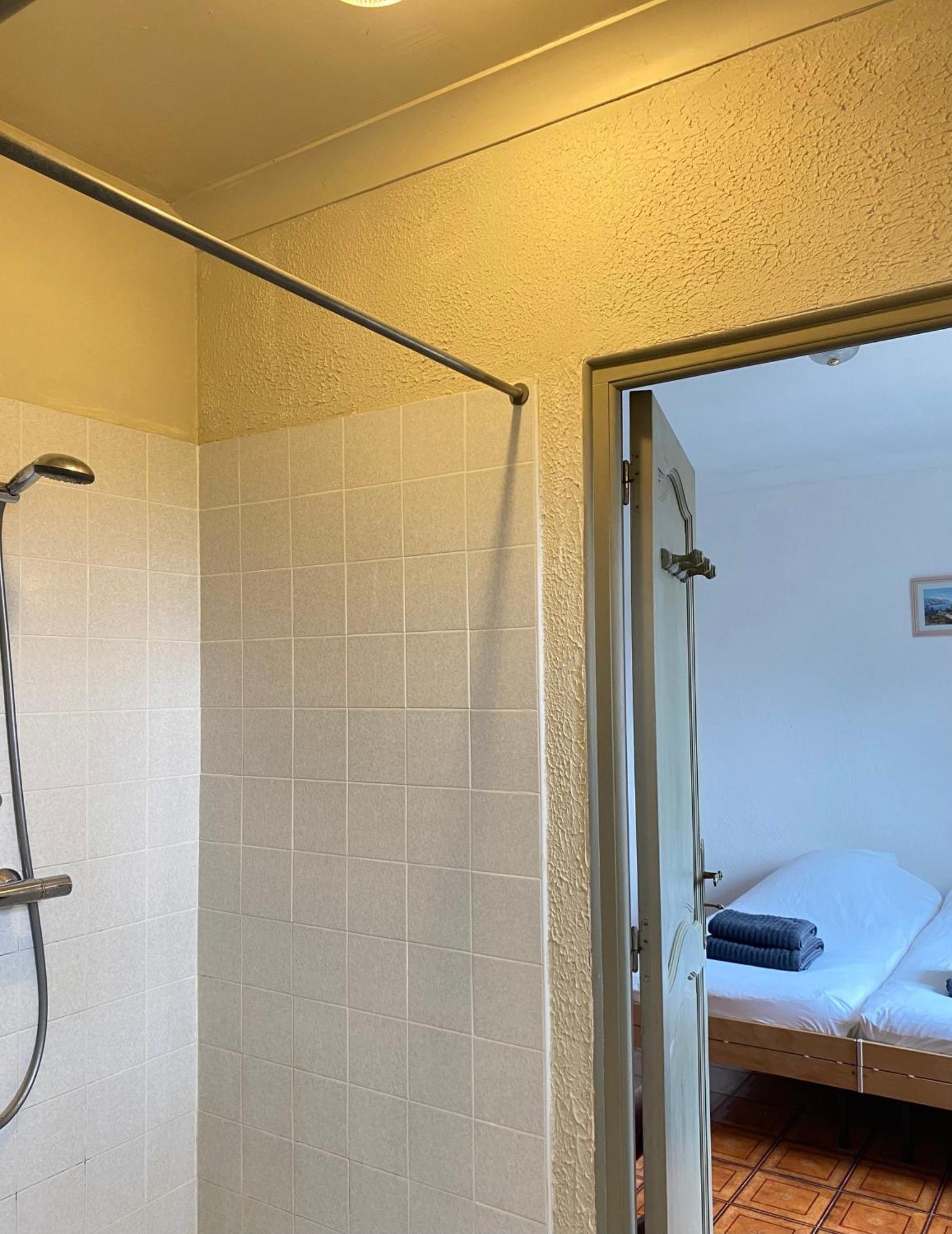 Villa Liberty Entraigues-sur-la-Sorgue Esterno foto